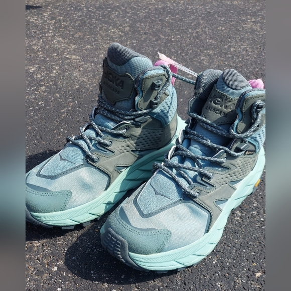 Hoka Shoes - Hoka Women's Teal Athletic Shoes BOOTS Sz 7 Hoka One One Hiking
